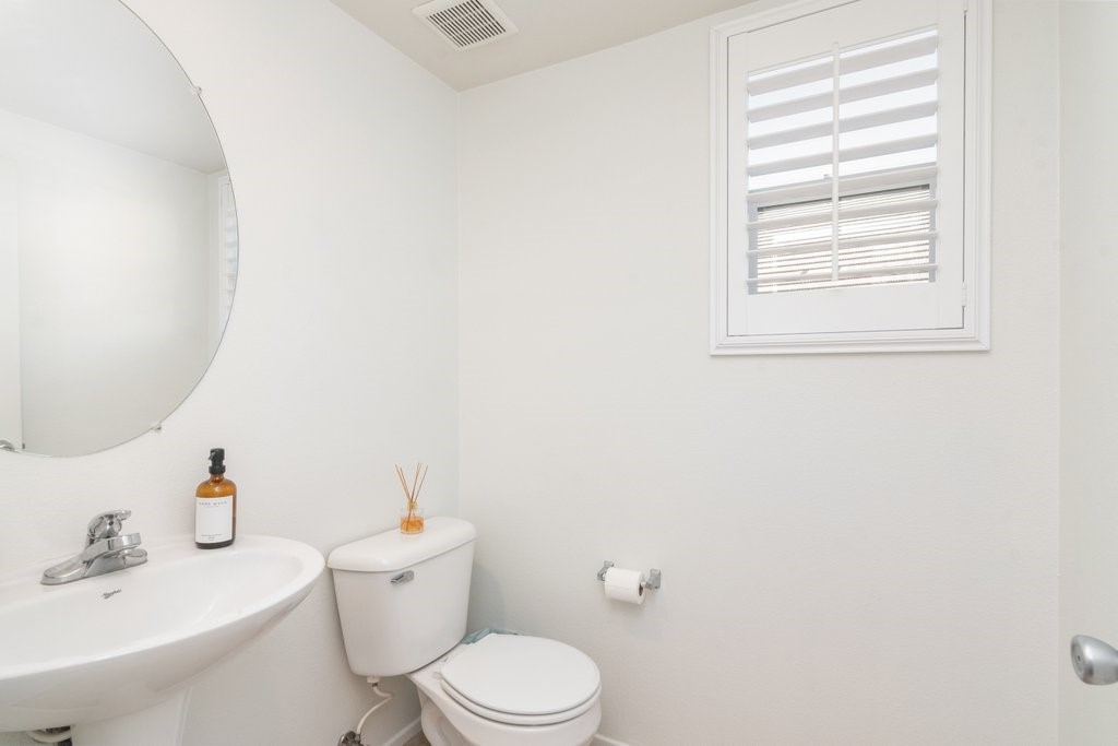 Detail Gallery Image 14 of 40 For 697 Amherst Way, San Jacinto,  CA 92582 - 3 Beds | 2/1 Baths