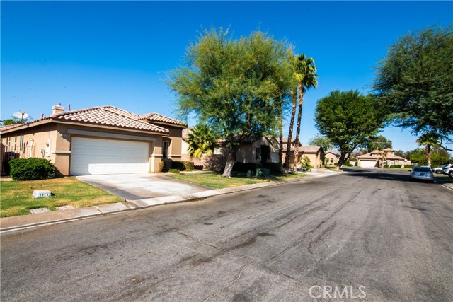 Detail Gallery Image 3 of 68 For 82774 Matthau Dr, Indio,  CA 92201 - 3 Beds | 2 Baths