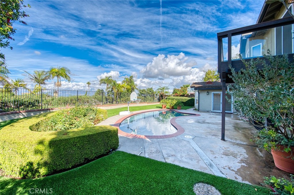 MLS #NP25259270 image #4