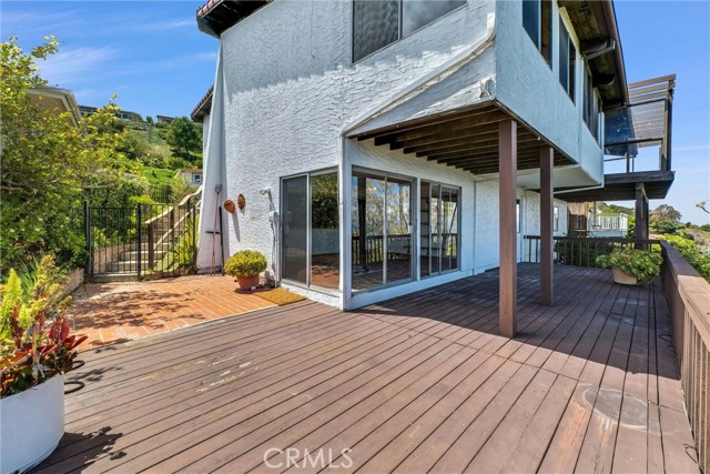30062 Grandpoint Lane, Rancho Palos Verdes CA: https://media.crmls.org/medias/3d234b5e-ac71-4558-b403-d5f7f3f21218.jpg