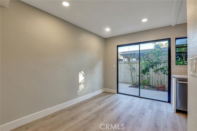 Detail Gallery Image 6 of 27 For 93 Streamwood, Irvine,  CA 92620 - 2 Beds | 1 Baths