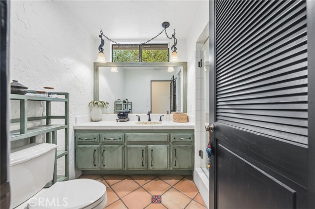 Detail Gallery Image 32 of 74 For 25805 Avenida Del Oro, Temecula,  CA 92590 - 4 Beds | 4/1 Baths