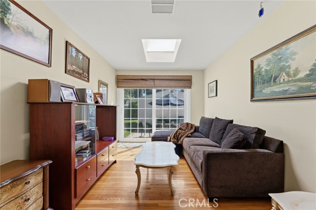 Detail Gallery Image 18 of 27 For 6524 Forbes, Lake Balboa,  CA 91406 - 3 Beds | 2 Baths