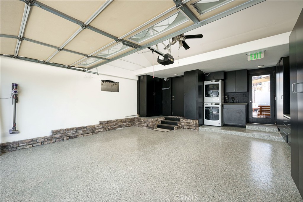 MLS #OC25233246 image #47