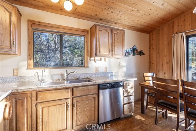 846 Menlo, Big Bear Lake, CA 92315