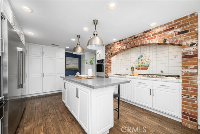 Detail Gallery Image 13 of 74 For 7926 E Garner, Long Beach,  CA 90808 - 4 Beds | 2/1 Baths