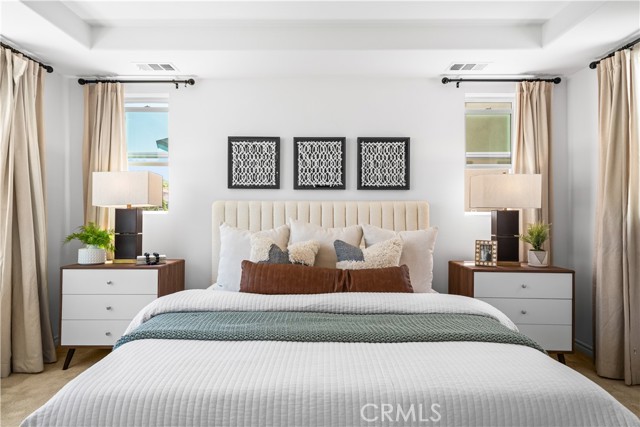 106 Trowel, Irvine CA: https://media.crmls.org/medias/3d27c1fb-e327-4f43-9263-e465220cc05e.jpg