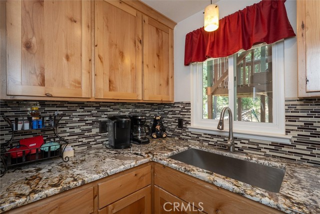 Detail Gallery Image 15 of 43 For 52926 Balsam Drive, Oakhurst,  CA 93644 - 2 Beds | 2 Baths