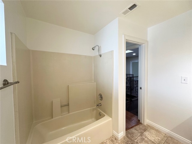 Detail Gallery Image 34 of 40 For 2609 Calle Elegante, Thousand Oaks,  CA 91360 - 2 Beds | 2/1 Baths