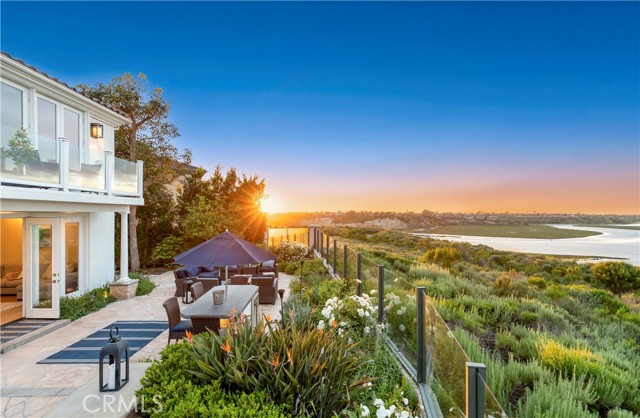 1435 High Bluff Drive, Newport Beach CA: https://media.crmls.org/medias/3d28f4fc-da49-4ea5-9930-311e6754b1d7.jpg
