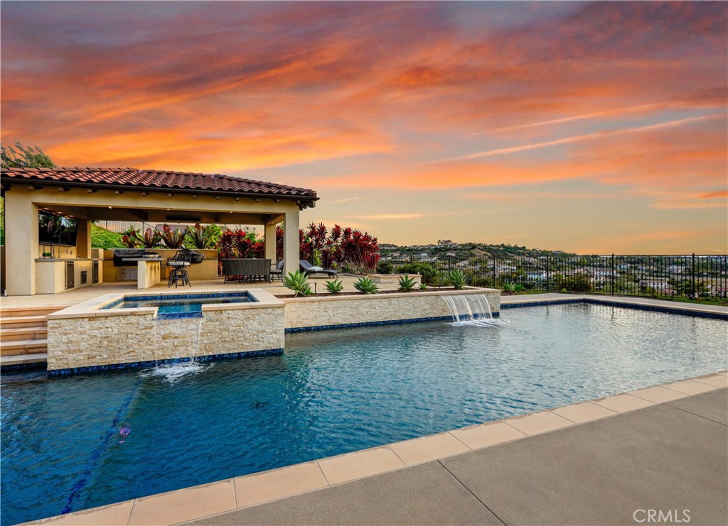8461 Hinterland Drive - photo 7