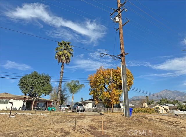 Detail Gallery Image 6 of 7 For 31635 Avenue E, Yucaipa,  CA 92399 - – Beds | – Baths