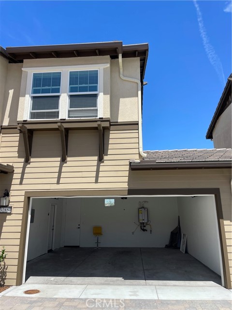 Detail Gallery Image 2 of 16 For 32857 Tanant Dr, Temecula,  CA 92591 - 4 Beds | 3 Baths