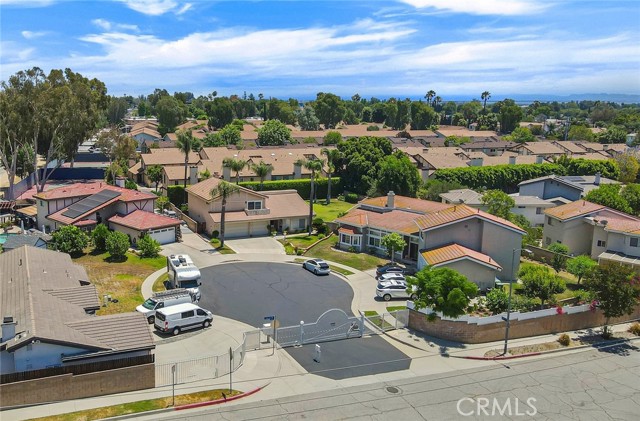 17262 Chase Street, Northridge CA: https://media.crmls.org/medias/3d2a7b5a-3fc5-4882-85bc-ed1d900fe473.jpg