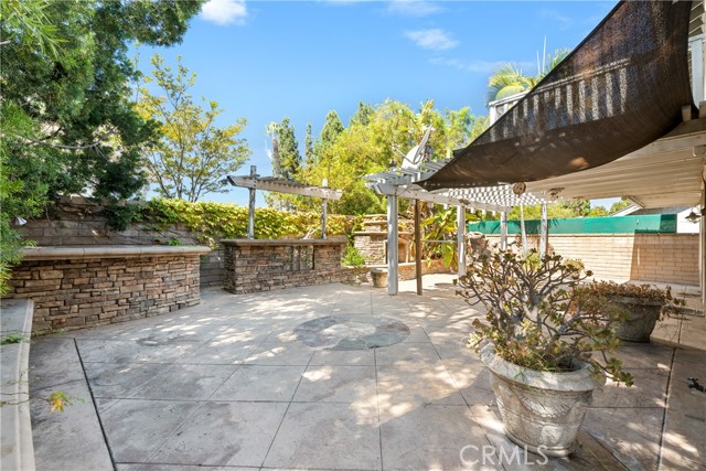 25496 Coral Wood Street, Lake Forest CA: https://media.crmls.org/medias/3d2a830d-9f92-4c90-a40d-9f58baeb6adf.jpg