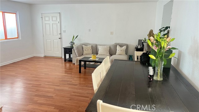 Detail Gallery Image 3 of 15 For 13059 Pierce St, Pacoima,  CA 91331 - 2 Beds | 1 Baths