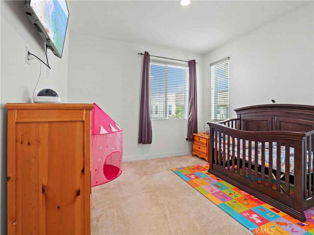 https://media.crmls.org/medias/3d2cd95f-edb0-4578-9bea-c959aaab37ce.jpg?preset=X-Large