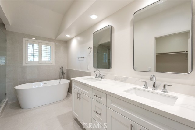 45 Cedarlake, Irvine CA: https://media.crmls.org/medias/3d2d1c6e-ef5b-4fe0-b4dc-7e35d3137e6e.jpg