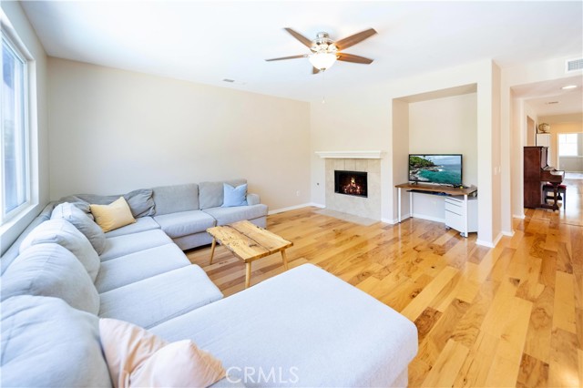 30802 Terrace View Circle, Temecula CA: https://media.crmls.org/medias/3d2d28f5-3012-437d-9495-4133f4de2787.jpg