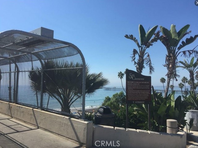 211 Esplanade, San Clemente CA: https://media.crmls.org/medias/3d2d88ae-1a20-4920-9538-a01238cef75d.jpg