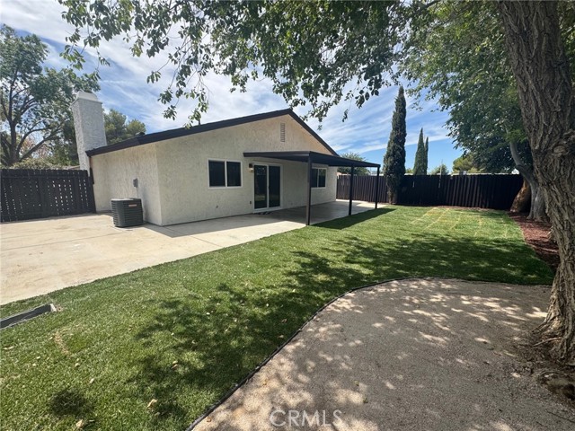 Detail Gallery Image 18 of 22 For 1003 Lightcap St, Lancaster,  CA 93535 - 2 Beds | 2 Baths
