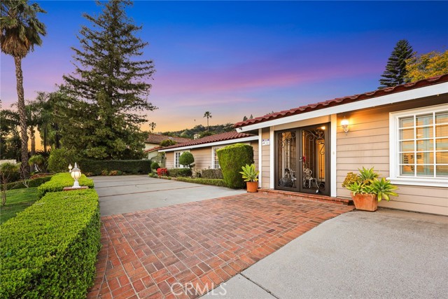 Detail Gallery Image 3 of 38 For 2227 Gardi St, Bradbury,  CA 91008 - 6 Beds | 4/1 Baths