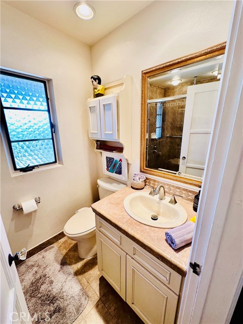 Detail Gallery Image 7 of 27 For 6274 Baileya Ave, Twentynine Palms,  CA 92277 - 2 Beds | 1/1 Baths