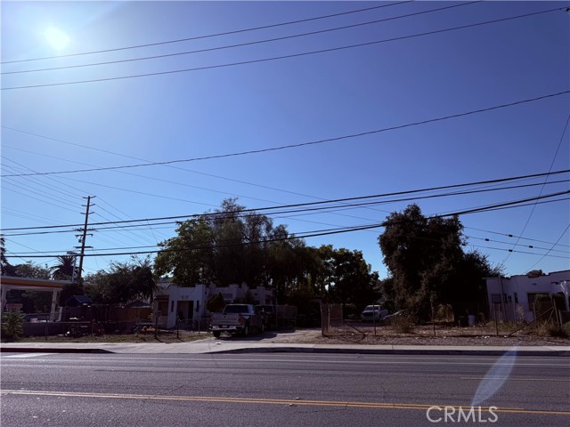 Detail Gallery Image 2 of 5 For 4413 Maine Ave, Baldwin Park,  CA 91706 - – Beds | – Baths