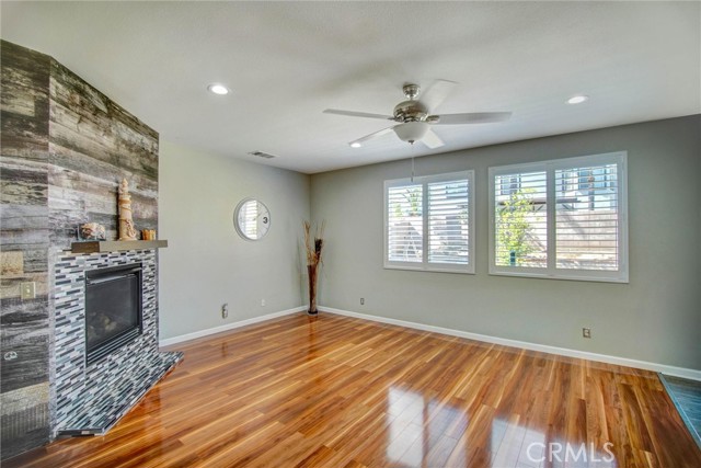 Detail Gallery Image 13 of 52 For 6713 Leanne, Corona,  CA 91752 - 4 Beds | 2/1 Baths