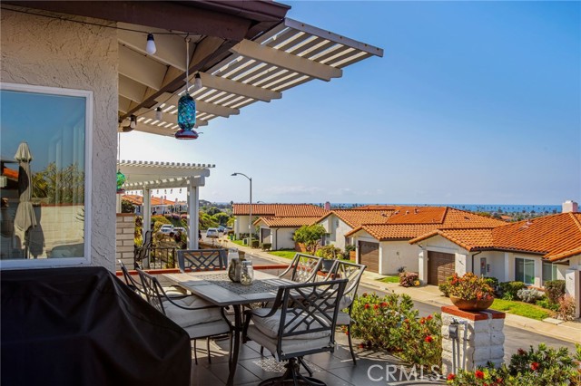 Detail Gallery Image 22 of 34 For 6729 Hyacinth Cir, Carlsbad,  CA 92011 - 3 Beds | 2 Baths