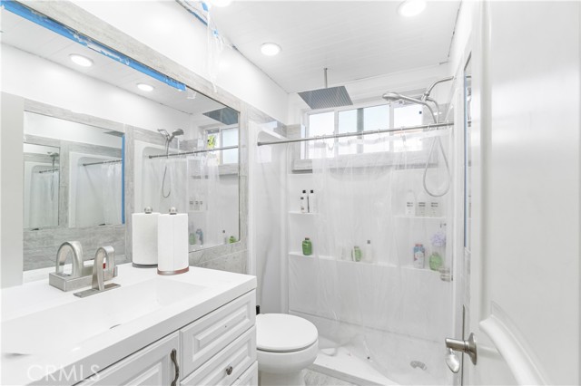 Detail Gallery Image 8 of 26 For 243 S Hanford, San Pedro,  CA 90732 - 3 Beds | 2 Baths