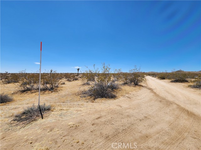 Detail Gallery Image 5 of 9 For 15 Ac Bowman Trl, Joshua Tree,  CA 92252 - – Beds | – Baths