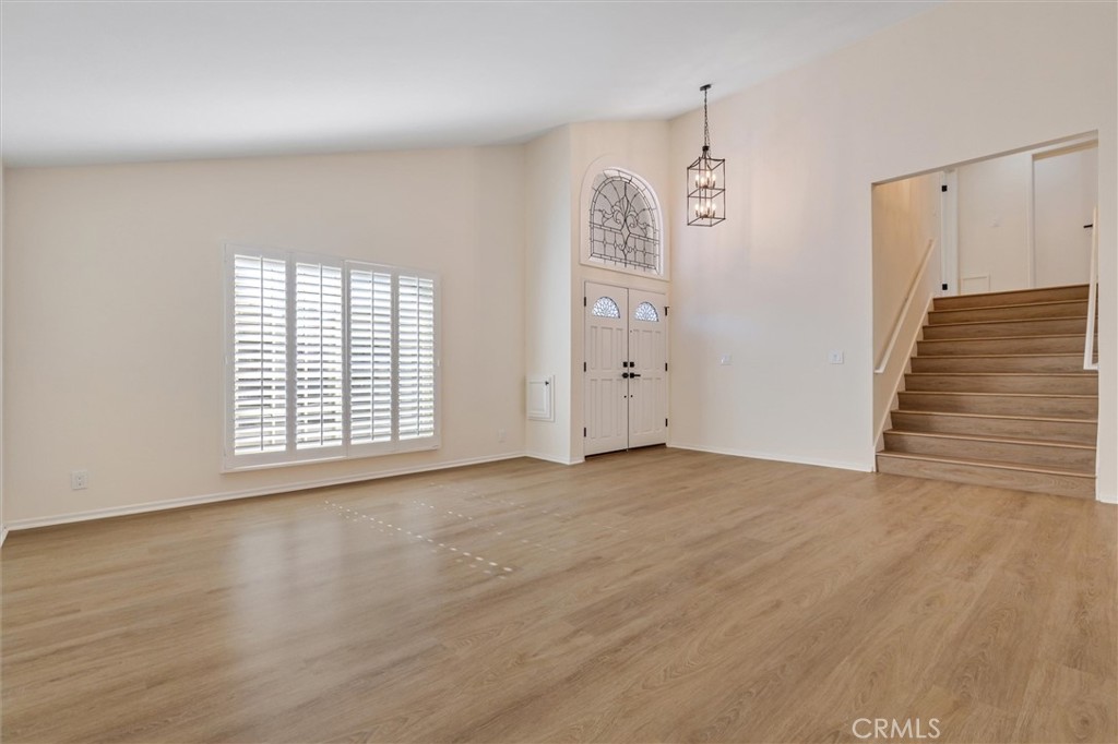 MLS #PW25262923 image #5