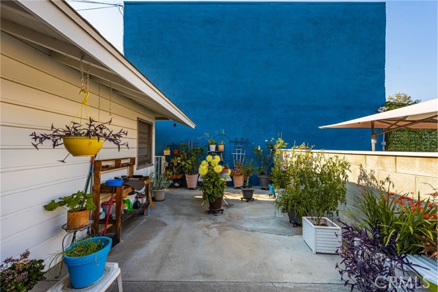 273 N Cleveland Street, Orange CA: https://media.crmls.org/medias/3d330e1f-e6ff-4281-a5e3-f777a1ef7bba.jpg