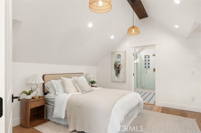 Detail Gallery Image 21 of 46 For 5850 Burwood Ave, Los Angeles,  CA 90042 - 3 Beds | 2 Baths