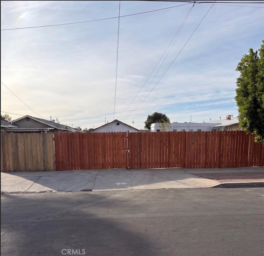 MLS #OC26135359 image #2