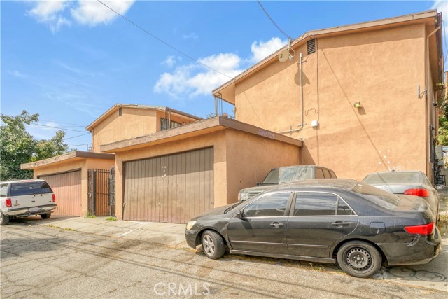 5274 Ithaca Avenue, Los Angeles CA: https://media.crmls.org/medias/3d3474f6-a2b9-4b79-aa21-93b2ee6fa2cc.jpg