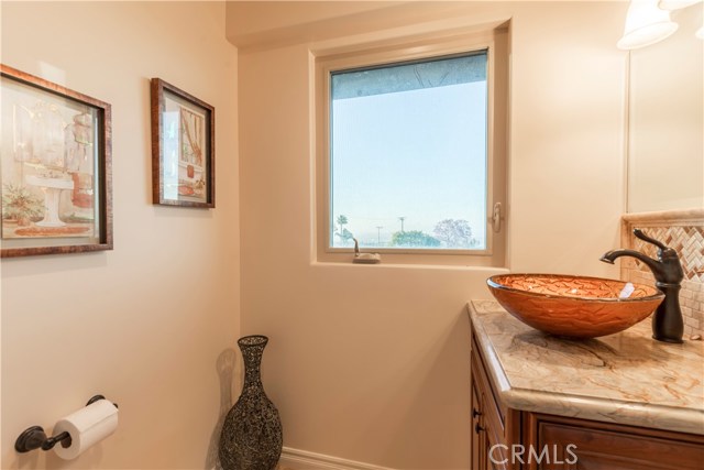 Upper level (loft) powder room.