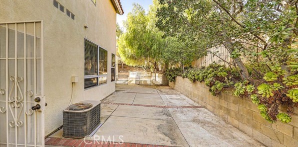 Detail Gallery Image 37 of 39 For 1020 La Salle Cir, Corona,  CA 92879 - 4 Beds | 3 Baths