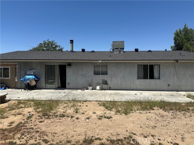 14199 Havasu Road, Apple Valley CA: https://media.crmls.org/medias/3d351d0b-709b-473f-8ba6-34c46e44f414.jpg