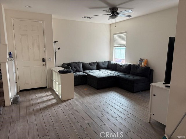 5370 N Alumni Lane, San Bernardino CA: https://media.crmls.org/medias/3d357632-32e8-491a-b6e5-3d919833f828.jpg