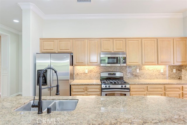 Detail Gallery Image 22 of 47 For 24627 Gleneagles Dr, Corona,  CA 92883 - 2 Beds | 2 Baths