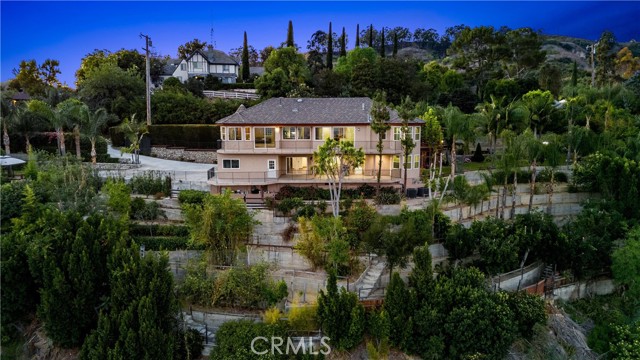 918 Reposado Drive, La Habra Heights CA: https://media.crmls.org/medias/3d37cc52-4e0b-42f5-ae25-d2faa28a4e28.jpg