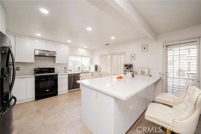 Detail Gallery Image 28 of 38 For 1020 Bonnie Ann Ct, La Habra,  CA 90631 - 4 Beds | 2/1 Baths