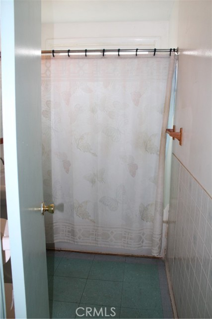 14430 Dinard Avenue, Norwalk CA: https://media.crmls.org/medias/3d38ad17-2a05-4339-a550-ec403430ceb0.jpg