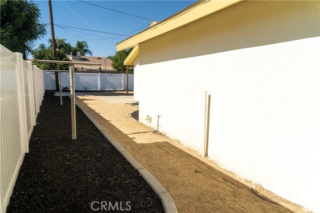 24830 Lukewood Place, Moreno Valley CA: https://media.crmls.org/medias/3d3a11ab-bc85-40d9-9f47-6fea237c2bad.jpg
