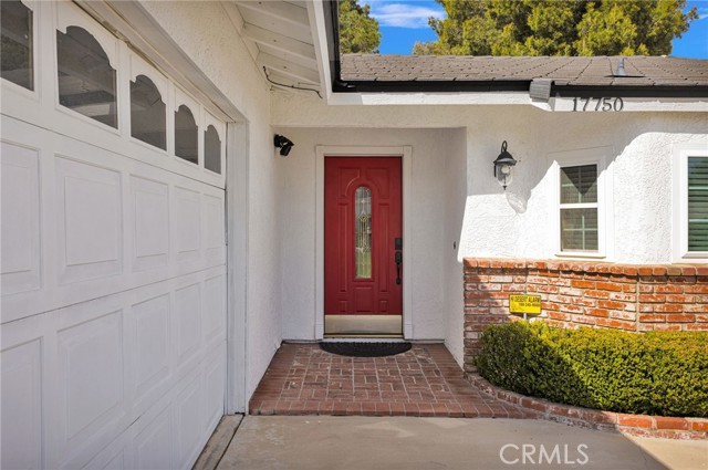 Detail Gallery Image 5 of 58 For 17750 Granada Dr, Victorville,  CA 92395 - 3 Beds | 2 Baths