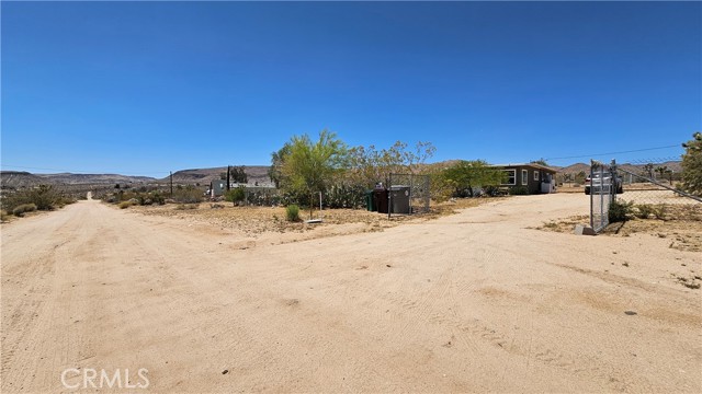 Detail Gallery Image 28 of 39 For 1240 Geronimo Trl, Yucca Valley,  CA 92284 - 1 Beds | 1 Baths