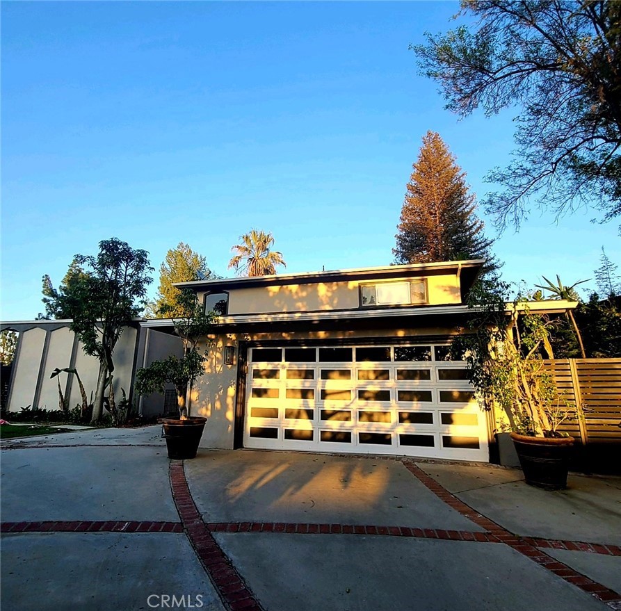 4920 Tarzana Woods Drive, Tarzana, CA 91356