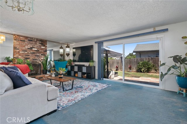 Detail Gallery Image 2 of 22 For 21428 Martin St, Carson,  CA 90745 - 4 Beds | 2 Baths